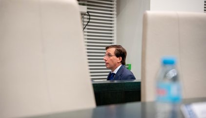Almeida exige saber si el hermano de Sánchez vive en La Moncloa: "Es una obligación no solo ética, sino administrativa"