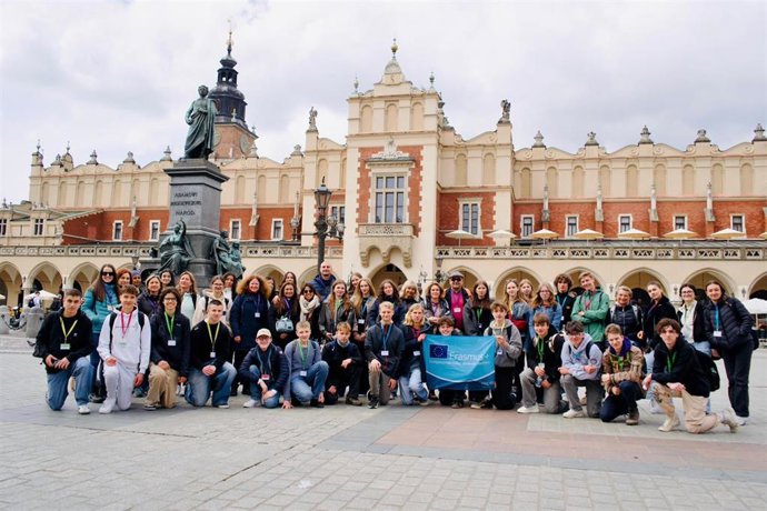 Alumnos durante una de las actividades realizadas durante el proyecto europeo