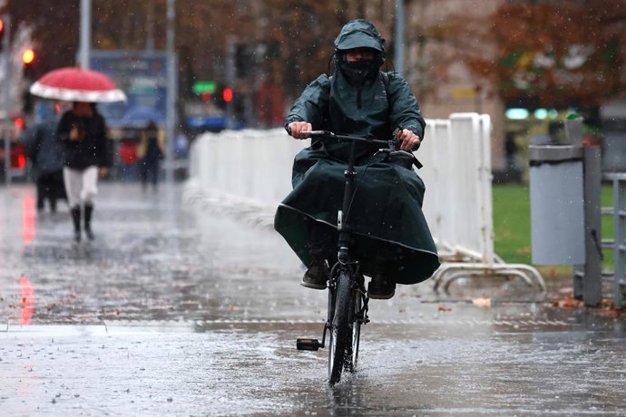 Santiago, 17 de julio de 2026. Fuertes lluvias en la Region Metropolitana. Jonnathan Oyarzun/Aton Chile