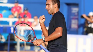 Tenis