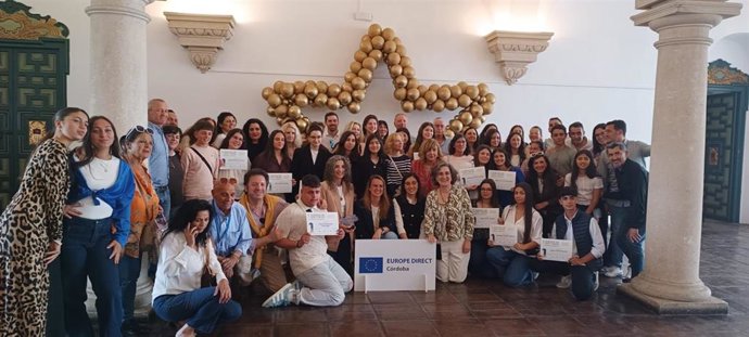 La Diputación de Córdoba abre la puerta de Europa a los jóvenes a través del centro Europe Direct Córdoba.