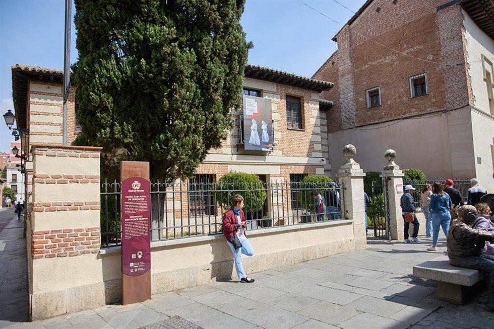 Archivo - El Museo Casa Natal de Cervantes, a 20 de mayo de 2023, en Alcalá de Henares, Madrid (España). 