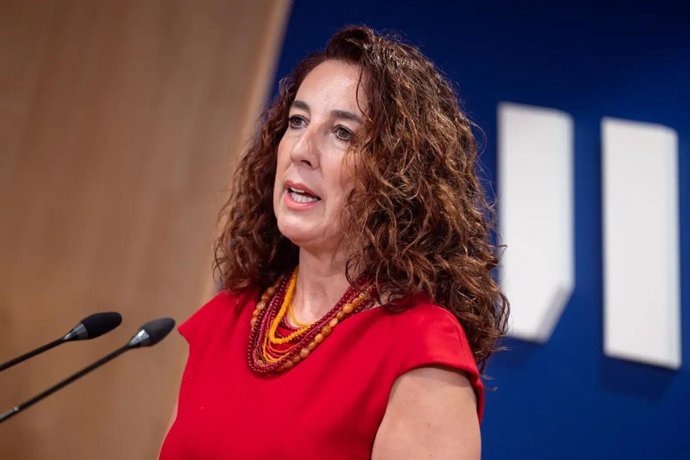 La vicepresidenta de Ciudadanía y Equilibrio Territorial, Antonia Ledesma, en la Diputación de Málaga.