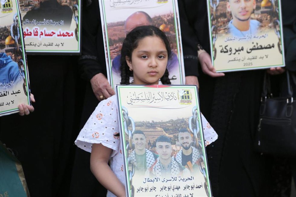 Archivo - Marcha en Nablús (Cisjordania) por los prisioneros palestinos, a 19 de mayo de 2026 