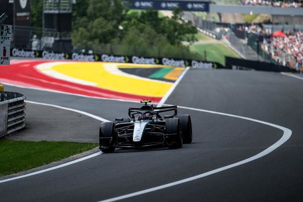El Mercedes de Kimi Antonelli durante el GP de Bélgica en Spa-Francorchamps.