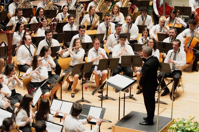 La Banda Simfònica Associação Recreativa e Musical Amigos da Branca, de Portugal, se proclama ganadora del primer premio y mención de honor de la Sección Primera de la 138 edición del Certamen Internacional de Bandas de Música (CIBM) 'Ciudad de València'.