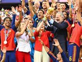 Foto: Explosión de alegría de los Reyes, Leonor y Sofía con la victoria de España en la final del Mundial 2026