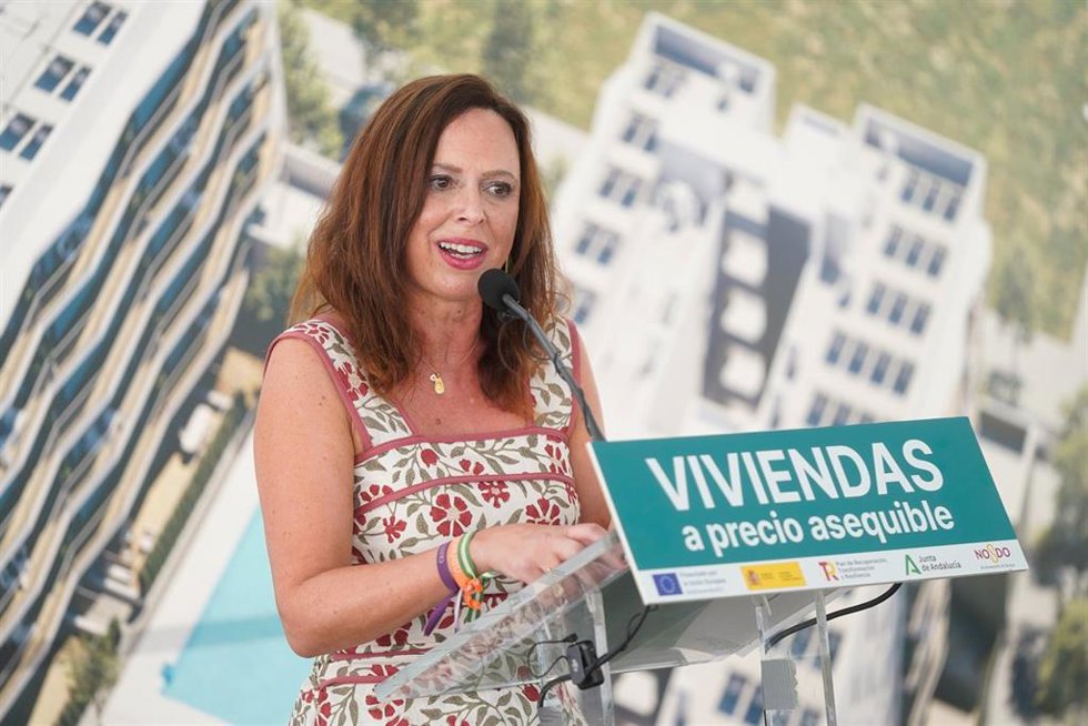 La consejera de Vivienda, Juventud y Ordenación del Territorio, Rocío Díaz 