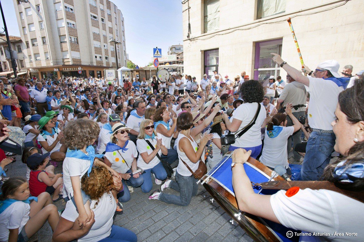 Siero abre los praos de la Sobatiella: llegan los primeros romeros del Carmín 2026 a reservar sus parcelas