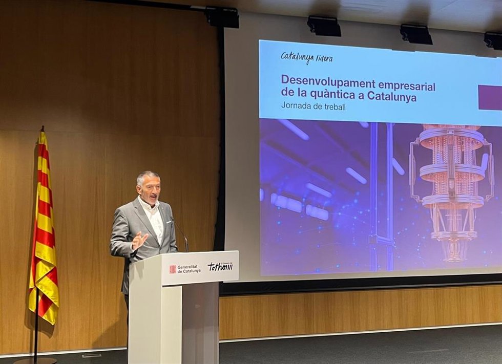 El conseller de Empresa y Trabajo, Miquel Sàmper, durante la inauguración