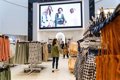 Primark baja los precios a un centenar de sus prendas más vendidas en España