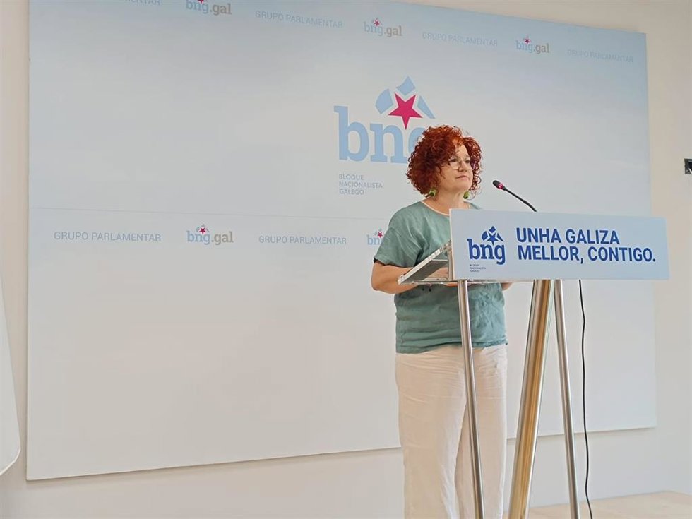 La diputada del BNG Montse Prado en rueda de prensa