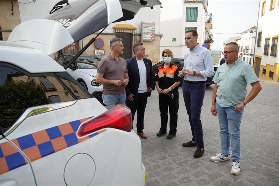 Visita de Juan Latorre a Sabiote
