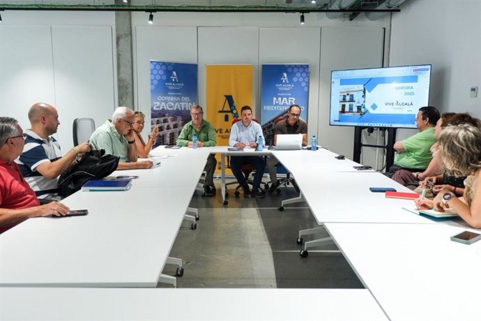 Reunión de Vive Alcalá con el Consejo Social y Económico de Alcalá de Guadaíra (Sevilla).