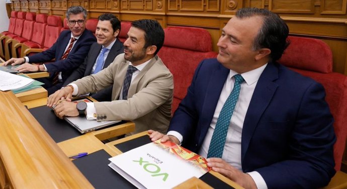 Parlamentarios de Vox.