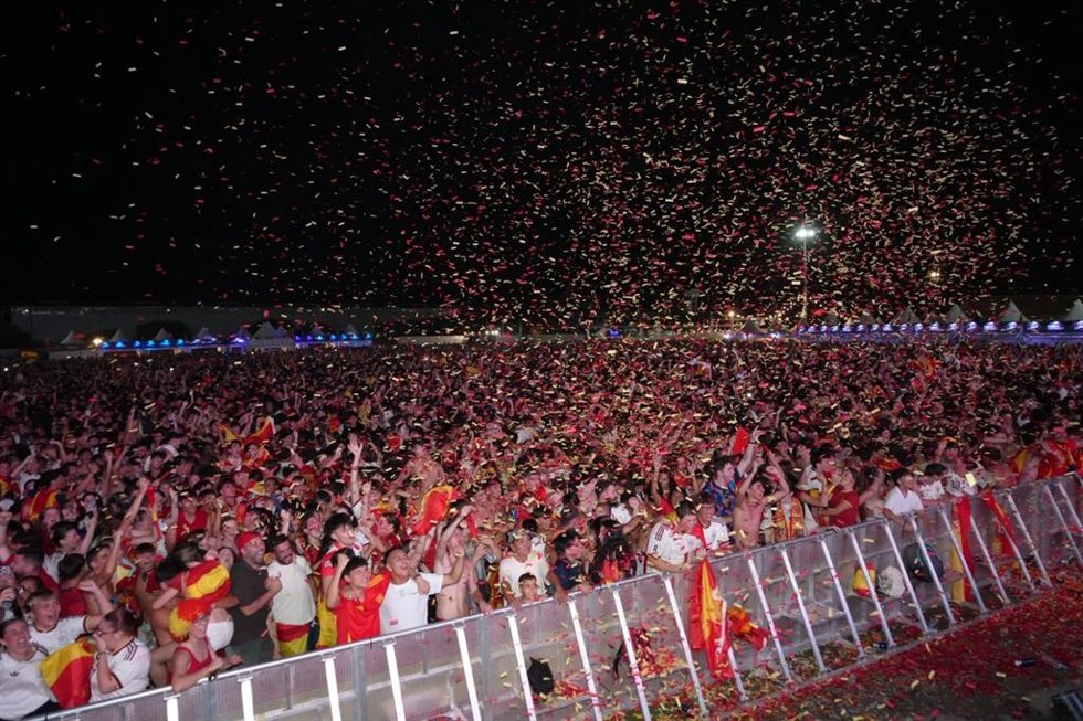 Seguimiento de la final del Mundial de Fútbol en el recinto de Son Fusteret, Palma