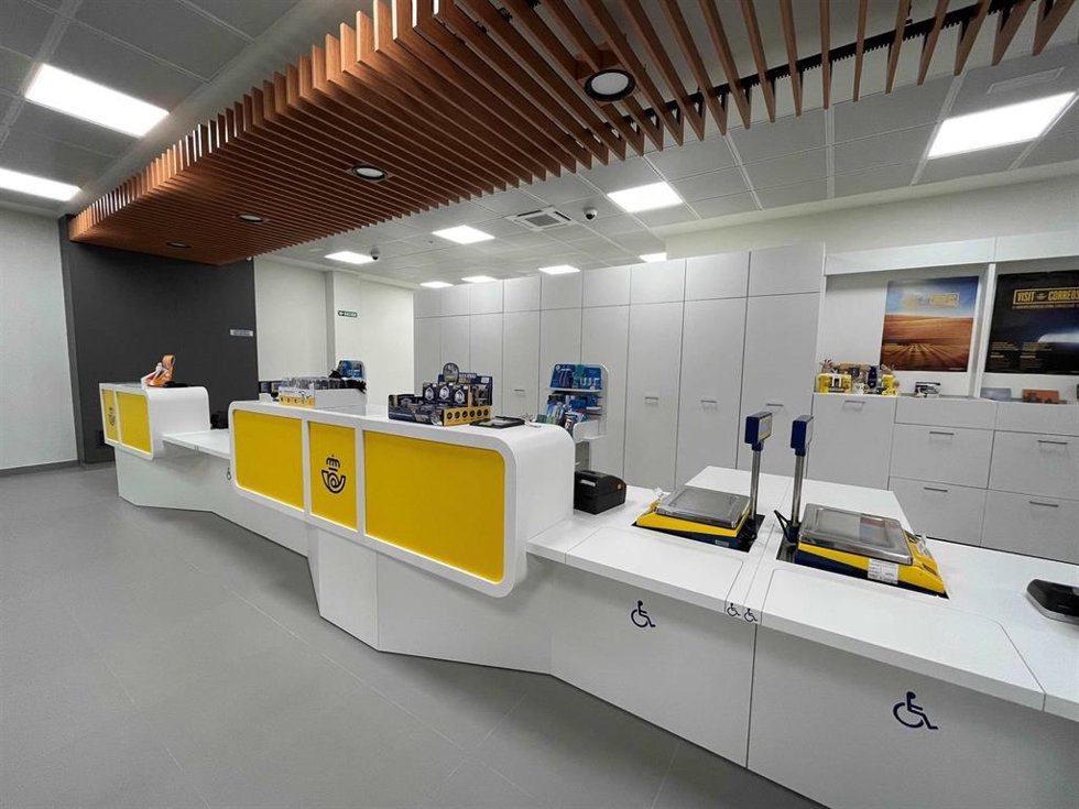 Archivo - Las oficinas de Correos de Gipuzkoa recibieron casi 1,8 millones de visitas en 2023