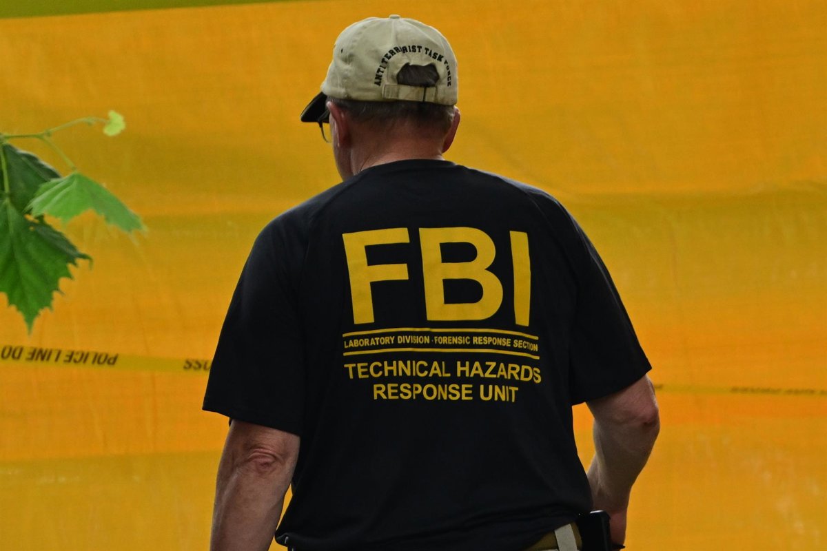 FBI Evidence Response Team Raids Home of Eugene Horsch in Philadelphia - News Directory 3