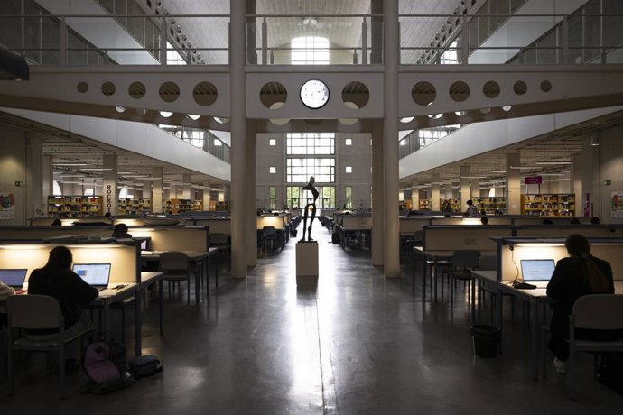Archivo - Biblioteca de la Universidad Pública de Navarra (UPNA).