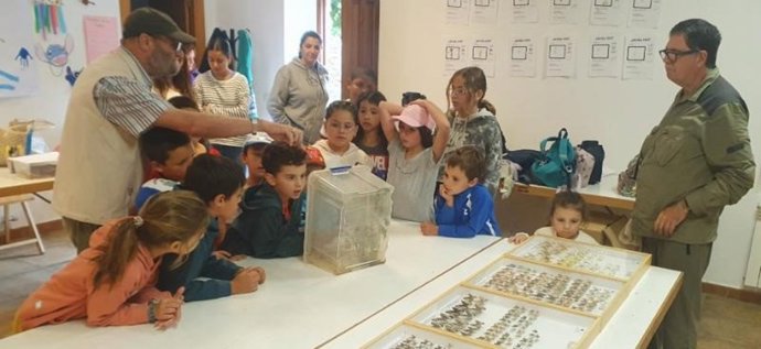 El IER organiza en Sojuela y Villoslada de Cameros actividades para acercar el estudio de las mariposas al público