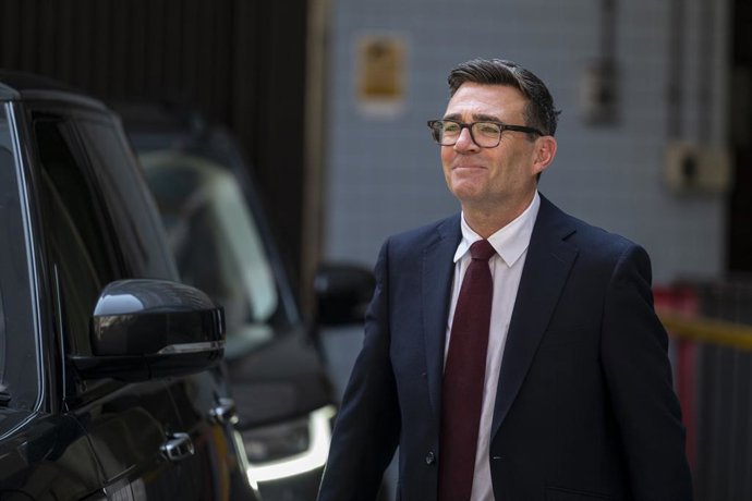 July 17, 2026, London, London, UK: LONDON, UK. Andy Burnham, MP for Makerfield, departs Congress House, headquarters of the Trades Union Congress (TUC), after attending a special conference where he was confirmed as Leader of the Labour Party.  Mr Burnham