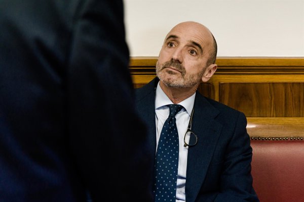 El juez escucha hoy al socio de Zapatero, que implica al expresidente en el rescate de Plus Ultra
