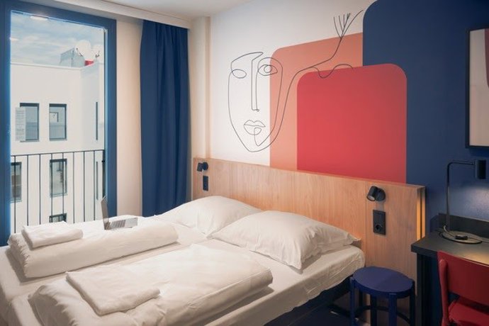 Meininger Hotels