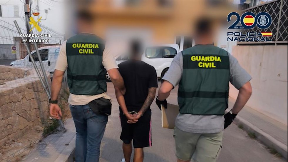 La Policía Nacional en conjunto con la Guardia Civil detiene a cinco integrantes de la organización criminal "El tren de Aragua".