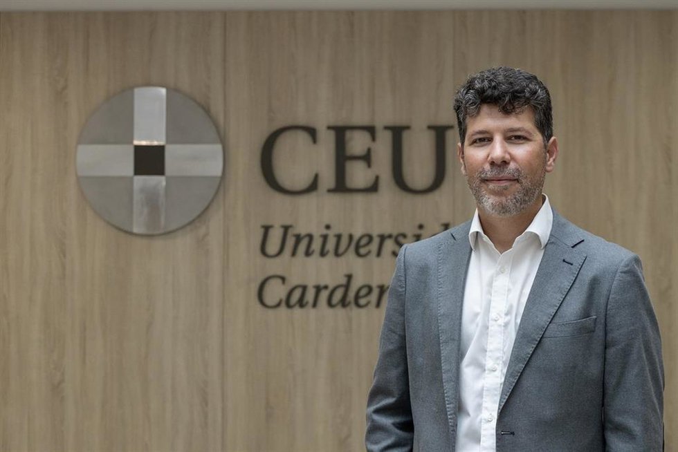 El profesor de la CEU UCH Manuel Ibáñez, premio al mejor docente de Universidad Tecnológica en los National Teacher Prize España 2026