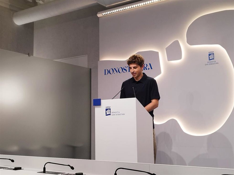 Jon Insausti, alcalde donostiarra.