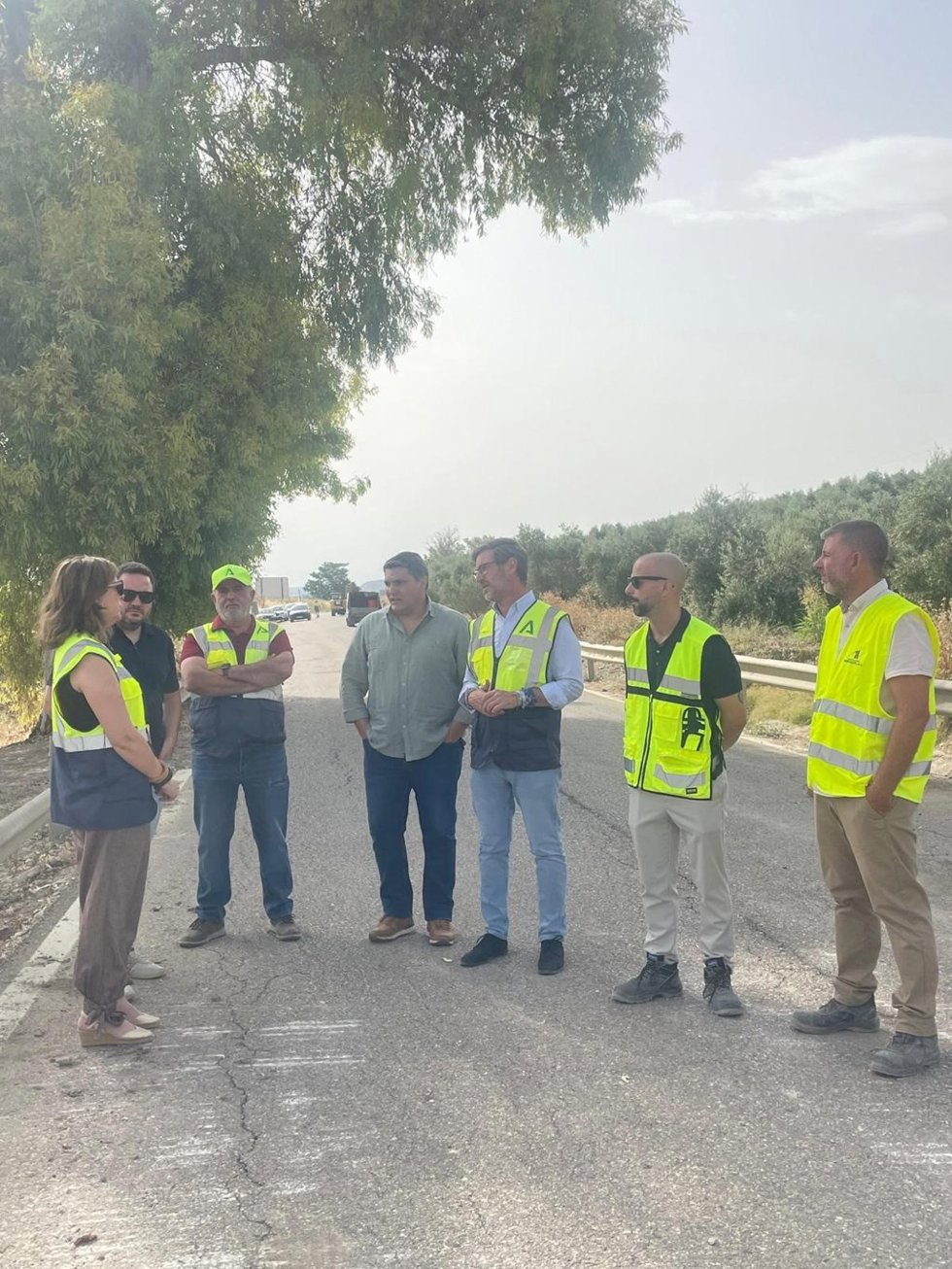 Visita a las obras en la A-420, de acceso a Marmolejo