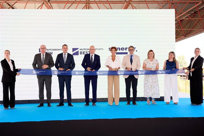 La presidenta de Navarra, María Chivite, participa en la inauguración de la nueva Terminal Intermodal de Navarra.