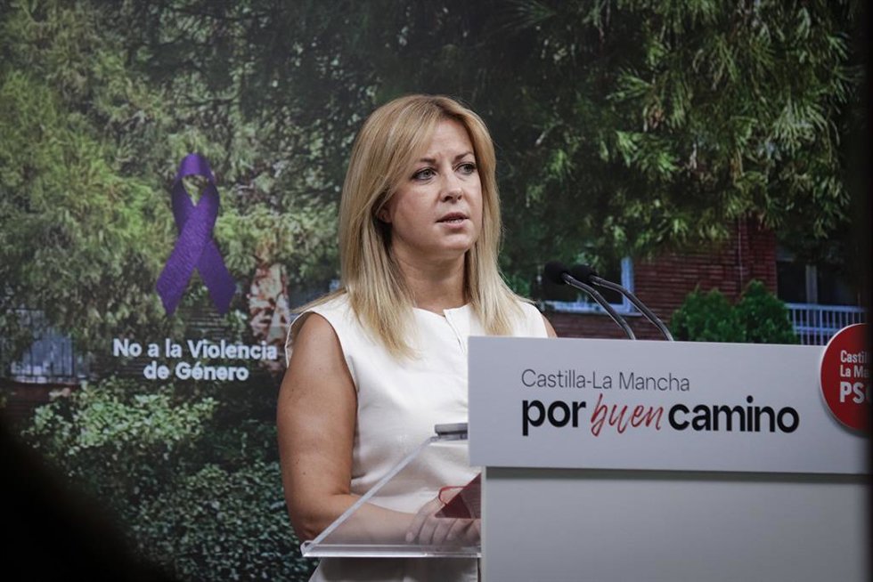 La portavoz del grupo socialista en las Cortes de Castilla-La Mancha, Ana Isabel Abengózar.