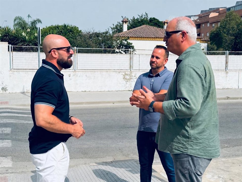 El alcalde de El Puerto en la zona donde se van a construir 176 nuevas VPO.