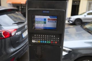Archivo - Parquímetro del Servicio de Estacionamiento Regulado 