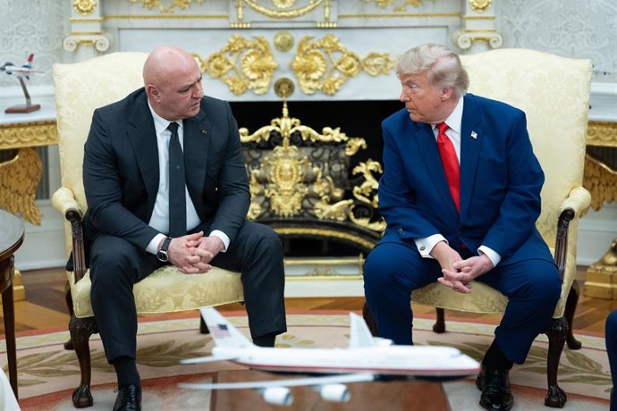 El presidente de Líbano, Joseph Aoun, con su homólogo estadounidense, Donald Trump