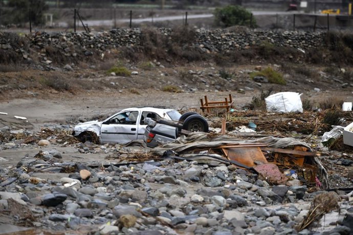 La Serena, 20 de julio de 2026. En la tarde noche de ayer domingo se produce en la localidad rural de Islon en La Serena un grave aluvion producto del aumento y crecida de las quebradas. Alejandro Pizarro/Aton Chile