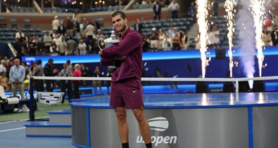 Tenis
