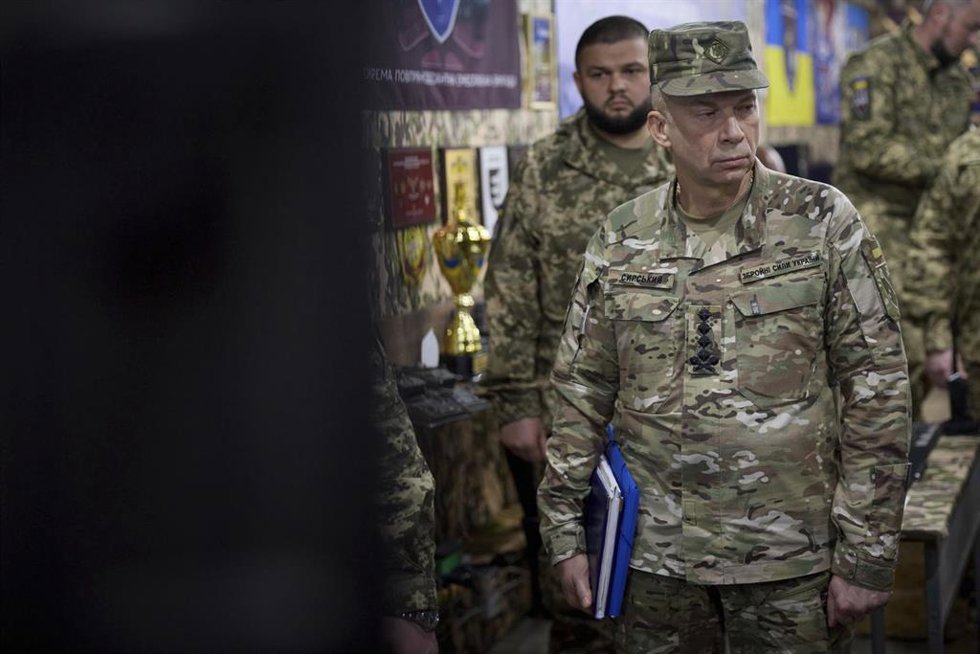Archivo - El excomandante en jefe de las Fuerzas Armadas de Ucrania, Oleksander Sirski, en una fotografía de archivo
