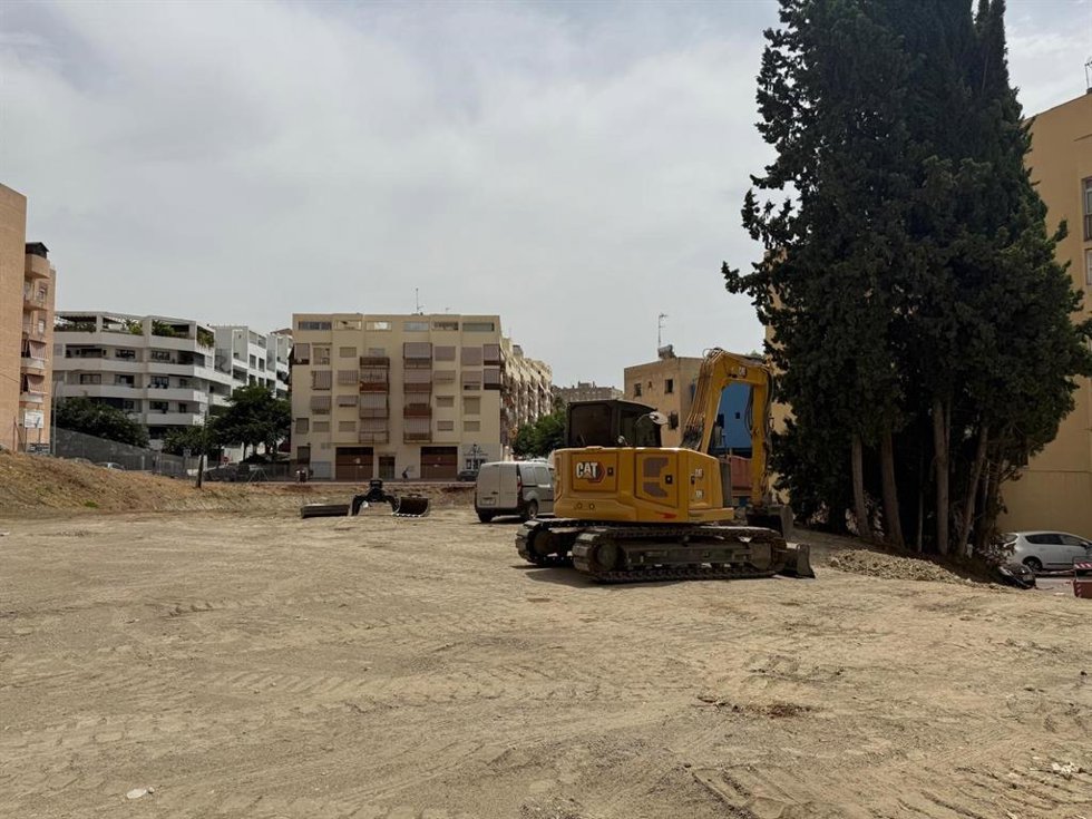 El Ayuntamiento avanza en el Plan de Barrios con actuaciones en la zona de Sierra Estepona