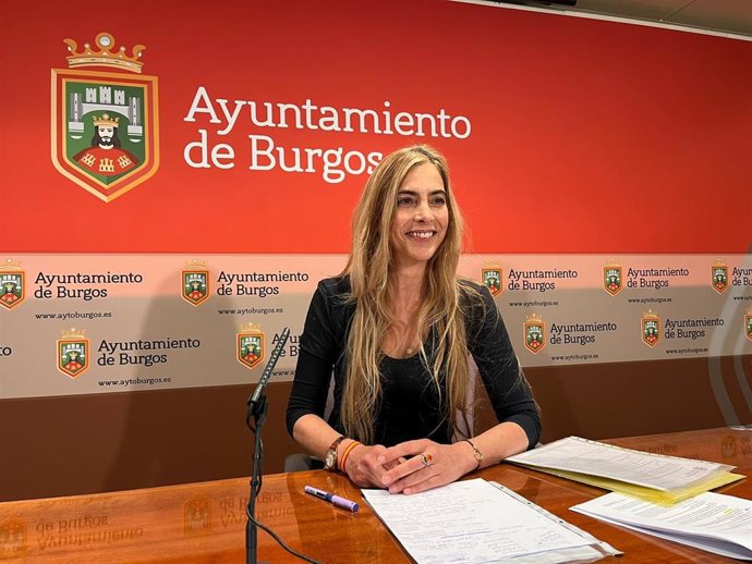 Carolina Álvarez durante la rueda de prensa.