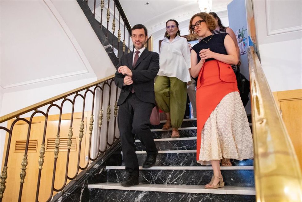 El ministro de Derechos Sociales, Consumo y Agenda 2030, Pablo Bustinduy, durante los Cursos de Verano de la Universidasd Complutense en el Hotel Victoria, a 20 de julio de 2026, en San Lorenzo de El Escorial, Madrid (España). 