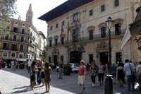 El Ayuntamiento justifica la negativa al 'sopar a la fresca' en Cort por el elevado número de actos celebrados