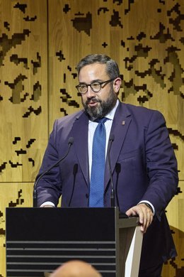 Archivo - El vicepresidente primero y consejero de Presidencia e Igualdad del Gobierno de Navarra, Javier Remírez.