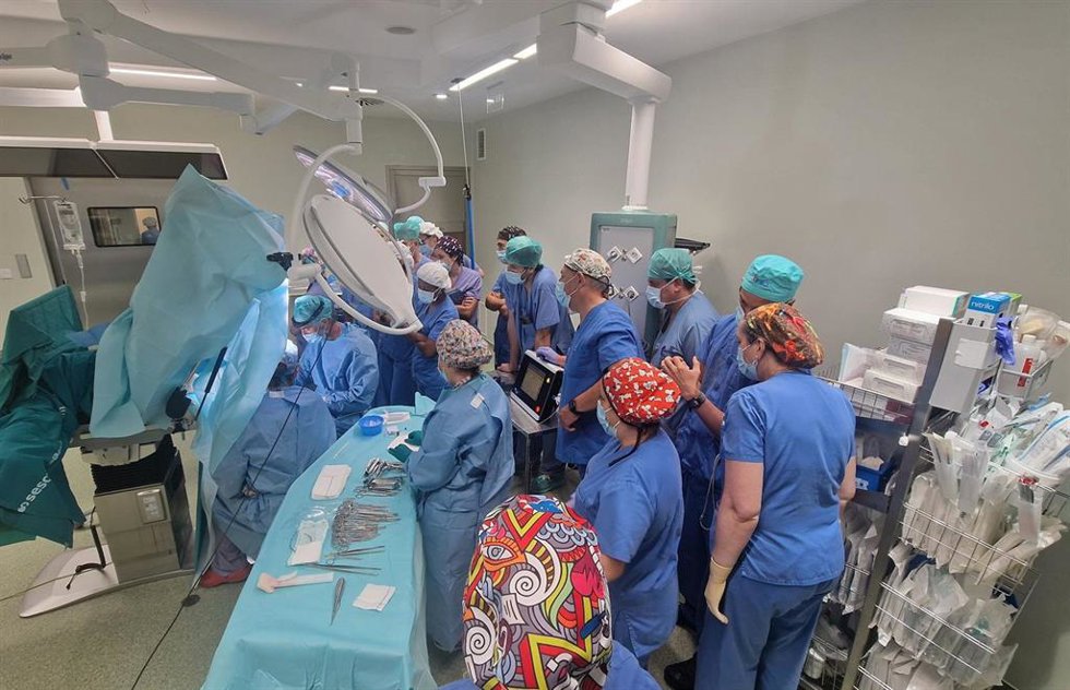 El Hospital Universitario de Cuenca incorpora nuevas técnicas láser para el tratamiento de la patología anorrectal