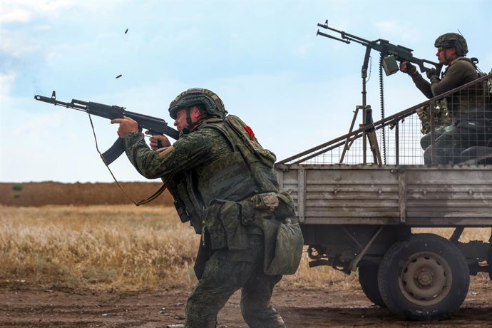 RUSSIA, KHERSON REGION - JULY 15, 2026: Servicemen receive anti-drone combat training for mobile air defence teams with the 18th Combined Arms Army, Dnepr Group of Forces, in the rear area of Russia's special military operation