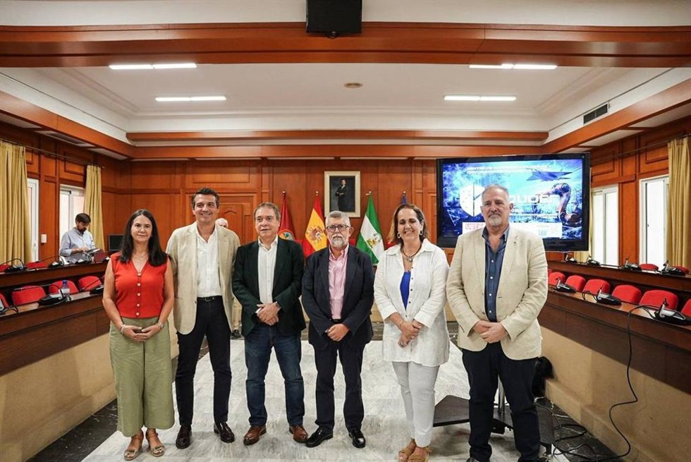 Presentación del 26º Congreso de la Industria de Defensa (Indudef), que acogerá Córdoba entre los días 7 y 9 de octubre bajo el lema 'Industria, Talento y Defensa'.