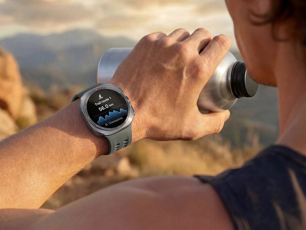 Samsung lanza sus smartwatches Galaxy Watch Ultra2 y Galaxy Watch9 orientados al cuidado de la salud.