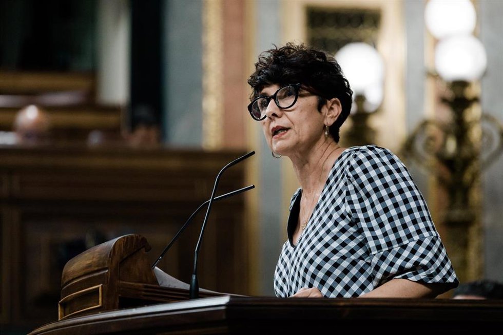 La portavoz del PNV en el Congreso, Maribel Vaquero, interviene durante una sesión plenaria extraordinaria, en el Congreso de los Diputados, a 14 de julio de 2026, en Madrid (España). 