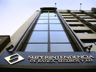 Archivo - Perú.- SBS propone procedimiento para que afiliados de AFP migren de comisión